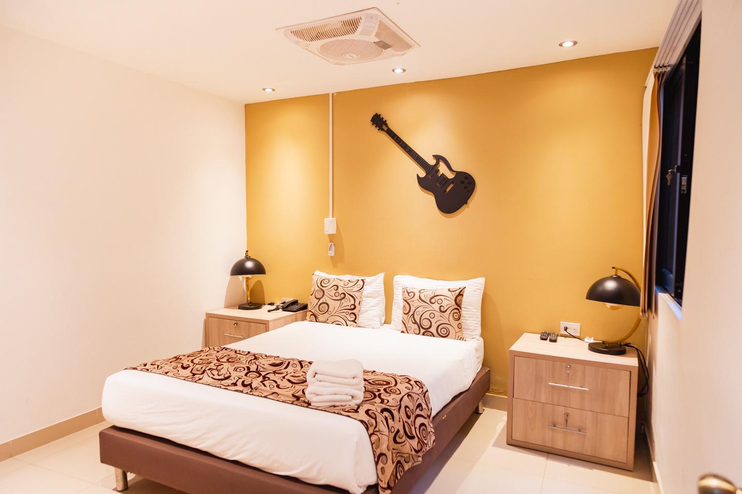 Hotel Laureles Loft เมเดยิน ห้อง รูปภาพ